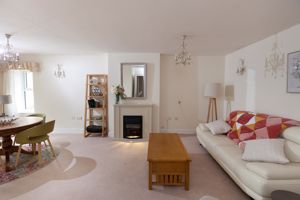 Sitting Room (1)- click for photo gallery